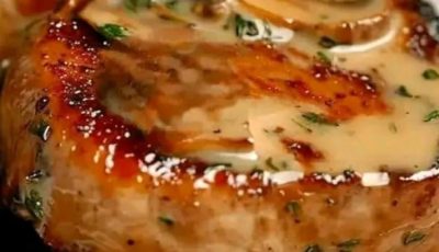 Pork Steaks in Creamy Sauce with Mushrooms