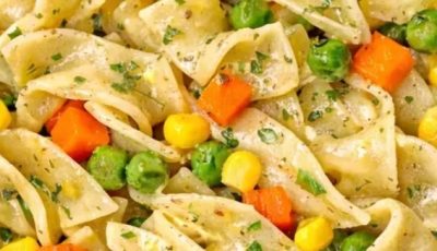Crockpot Vegetable Egg Noodles