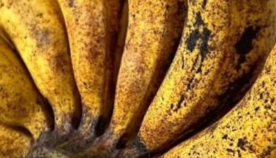 What Happens to Your Body When You Eat a Banana Before Bed?